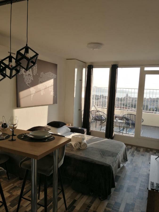 Studio Apartment Lanterna Задар Екстер'єр фото